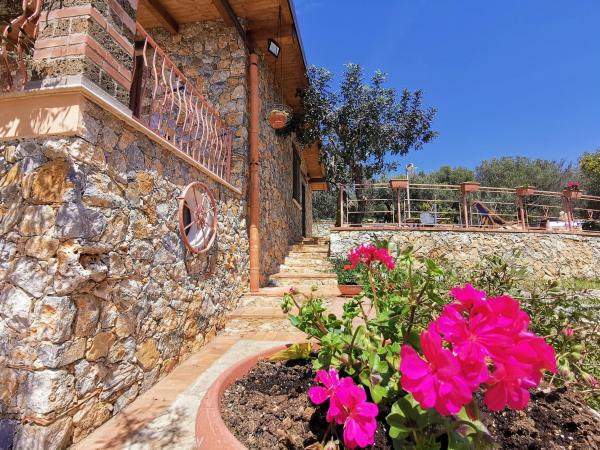 Villetta Starza, Buchen Sie Ferienhaus Cottages in Acquavena, Cottage