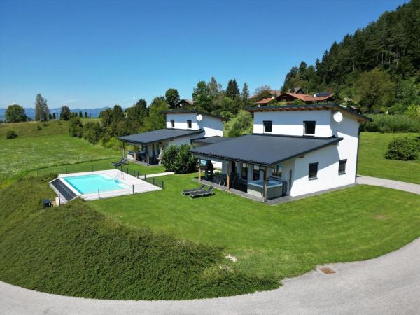 Ferienhaus Kaiser, Prenota Casa vacanze Hotel a Carinzia con piscina, Piscina