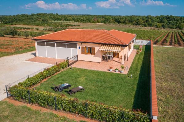 Villa Gracia, Reserva ahora Villa Sveti Lovreč Pazenatički Istria central