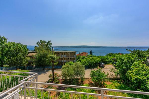 Apartment Mariposa, Book Apartment Kvarner Hotels with a Parking, Parking