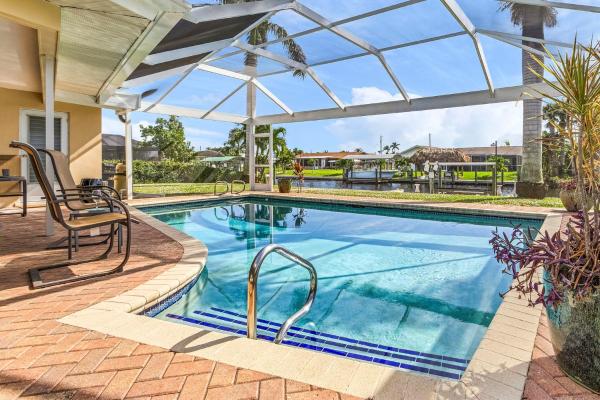 Direct Gulf Access Pet Friendly Villa with Heated Pool & Kayaks - Villa Baja - Roelens Vacations, Buchen Sie Ferienhaus Villen in Florida, Villa