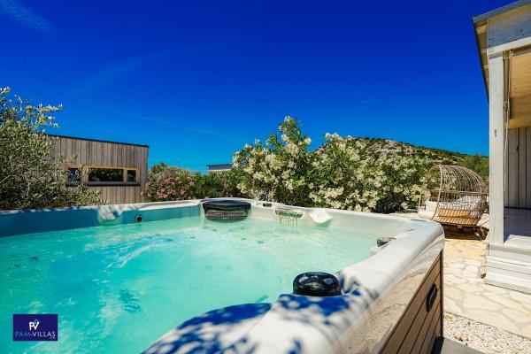 BUQEZ ECO RESORT - Villa 3 - Beautiful sea view - directly by sea