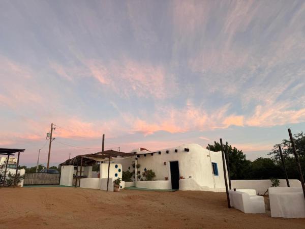 The O'asis, Réserver Auberge de jeunesse La Ribera East Cape