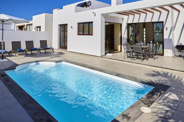 Villa Cantium - LH101 By Villas Now Ltd, Prenota Villa Playa Blanca 