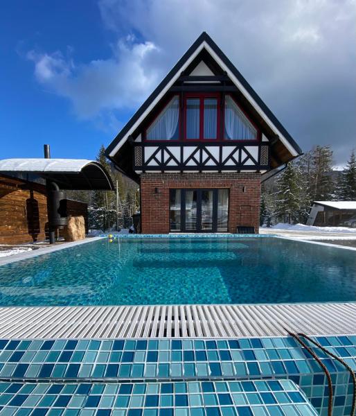 Yozefstal, Prenota Villa Hotel a Myslovka con parcheggio, Parcheggio