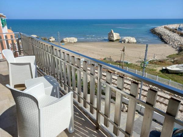 AMARE Bed & Breakfast, Buchen Sie Bed & Breakfast Rodi Garganico Foresta Umbra
