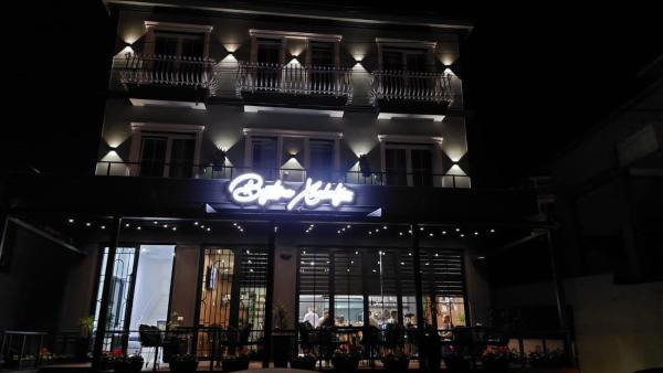 Bujtina Xhabakja, Prenota Hotel Hotel economici a Belsh