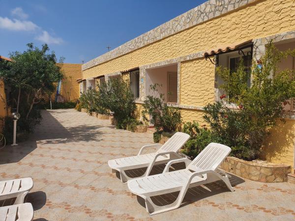 Residence Villa Felice, Prenota  Hotel a Lampedusa con parcheggio, Parcheggio