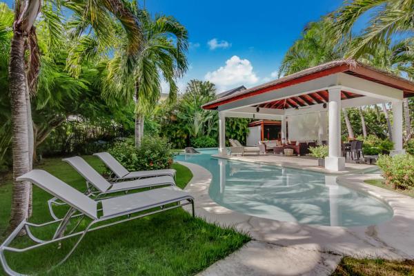 Beautiful Villa with Pool, Gym & Maid, Prenota Villa Hotel con piscina a Punta Cana, Piscina
