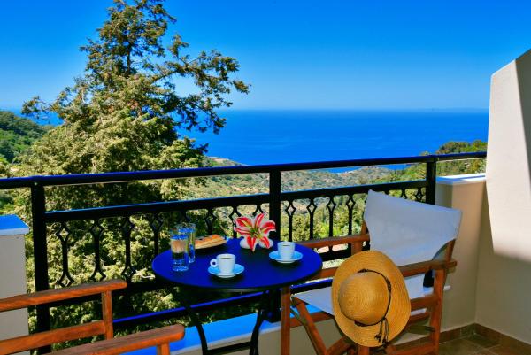 House in Εndless green - Arethousa, Ikaria, Prenota Casa vacanze Evdilos Icaria