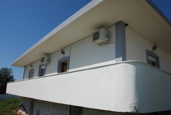 Rama Apartments