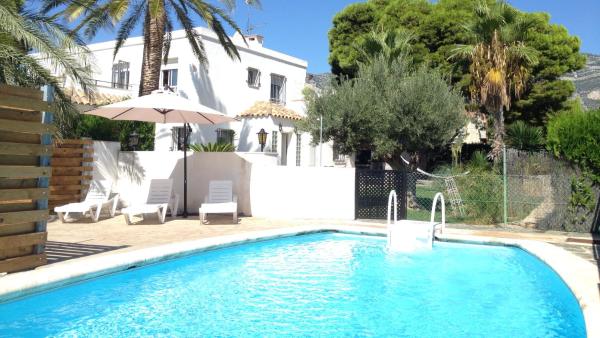 Apartamentos Playa D y G, Buchen Sie Ferienwohnung Hotels in Ebrodelta mit Pool, Schwimmbad