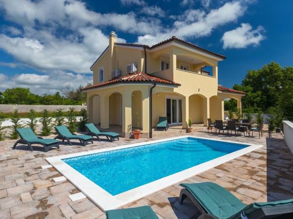 Villa Florami, Prenota Villa Cottage a Krnica, Cottage