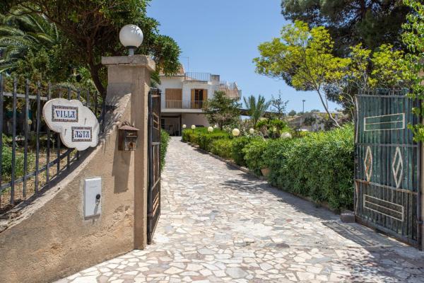 Villa Asta, Prenota Villa Hotel a Sicilia con parcheggio, Parcheggio