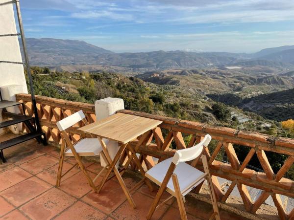 Apartamentos El Cabo, Buchen Sie Ferienwohnung Mairena Alpujarras