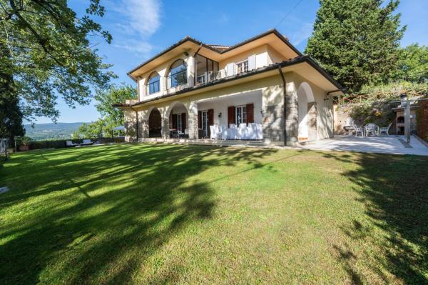 Villa la Quercia by Mmega, Buchen Sie Villa Fungaia Elsa-Tal