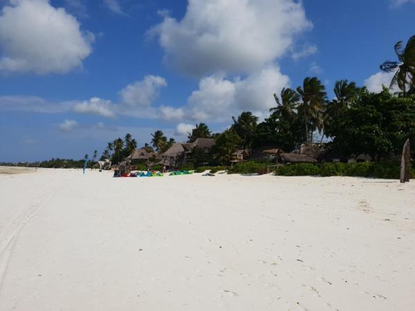 Mbaliparadise Guest Lodge UNGUJA, Prenota Appartamento Jambiani 
