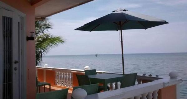 Serdena Homestay Fronting Cuatro Islas, Reserva ahora Bed & breakfast Hindang Bisayas