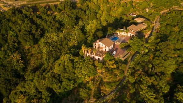 VILLA PANORAMICA DELLETNA, Buchen Sie Villa Sizilien Hotels mit Frühstück, Frühstück