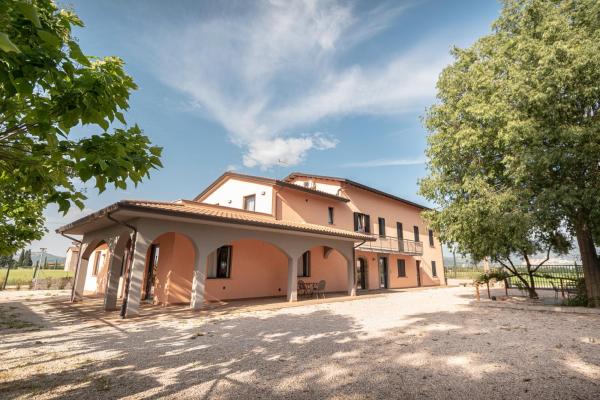 Assisium Appartamenti, Buchen Sie Ferienwohnung Bastia Umbra Umbrien