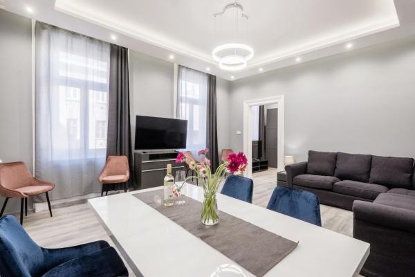 Prime star Deak ter Modern Luxury Apartments Budapest, Prenota Appartamento 07. Erzsébetváros 