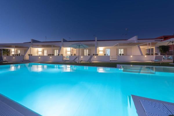 Blu Mediterraneo - IsulaTravel, Buchen Sie Chalet Hotels mit Pool in Sizilien, Schwimmbad
