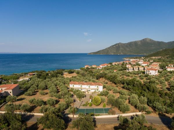 Elaionas, Prenota Residence Leonidion 