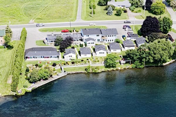 Dewar’s inn and Cottages