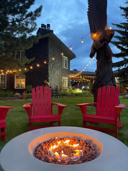 Chalet Inn, Buchen Sie Chalet Whitefish 