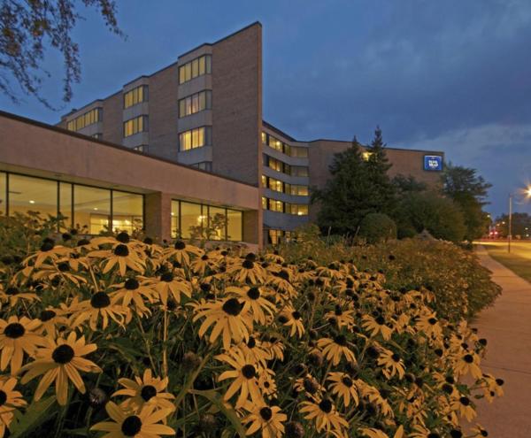 Hotel Mead Resorts & Conventions Center