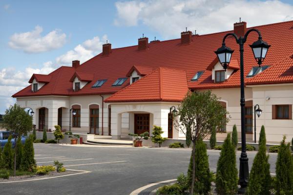 Hotel Trzy Róże, Réserver Hôtel Hôtels à Lubelskie avec parking, Parking