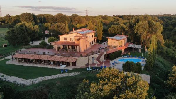 Agriturismo Podere S. Croce, Prenota Casa di campagna Montemerano Toscana