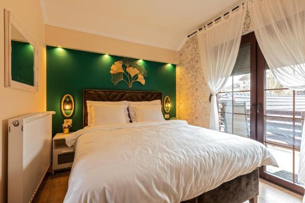 Villa Park Plitvice, Buchen Sie Pension Hotels in Gespanschaft Karlovac mit Pool, Schwimmbad