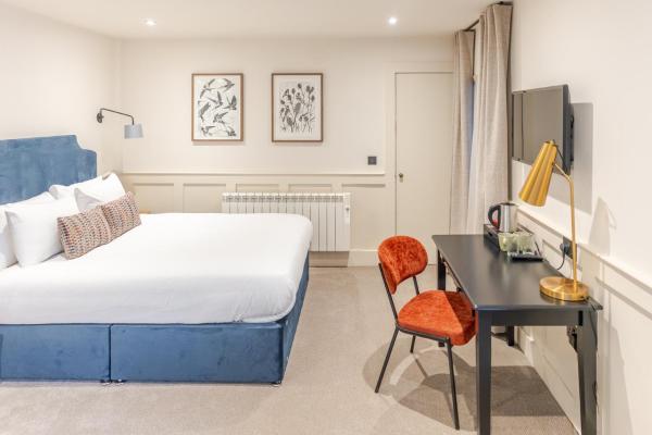 Brooks Hotel