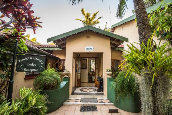Wendys Country Lodge, Book Country House Mtubatuba Hluhluwe Imfolozi Park