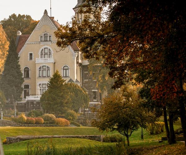 Hotel Bursztynowy Pałac, Reserva ahora Hotel Swieszyno Pomerania