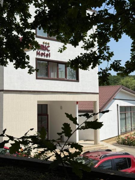 Ciric Hotel