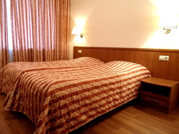 Kurkino, Buchen Sie Hotel Hotels in Oblast Moskau mit Parkplatz, Parkplätze