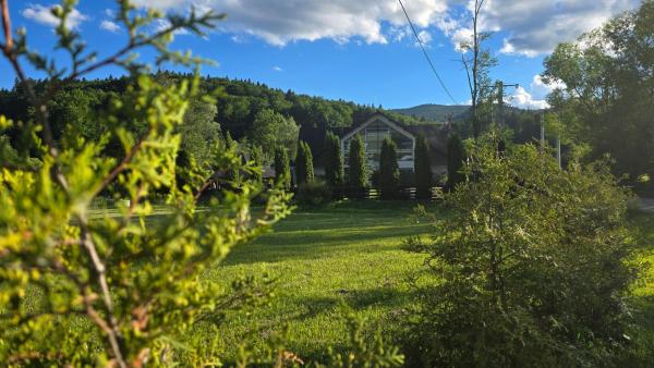 Pension Pîrîu Morii, Réserver Maison d'hôtes Hôtels à Suceava avec petit-déjeuner, Petit-déjeuner