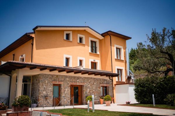 Casale degli Ulivi Resort, Buchen Sie Ferienhof Pellare Cilento