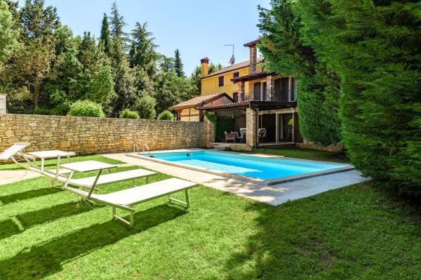 Villa Anthony, Buchen Sie Villa Materada Umag Countryside