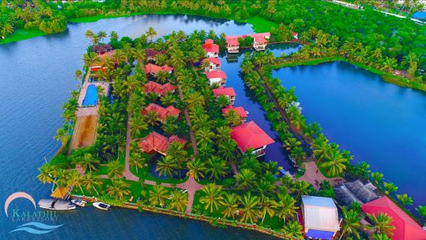 Kalathil Lake Resort, Prenota Resort Hotel a Vaikom con piscina, Piscina