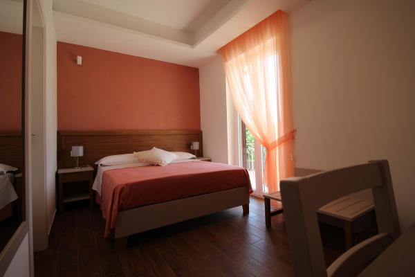 Stella Marina Paestum, Buchen Sie Hotel Hotels in Cilento Coast mit Parkplatz, Parkplätze