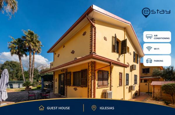 Villa Monica - Suites, Buchen Sie Pension Hotels in Costa Verde mit Pool, Schwimmbad