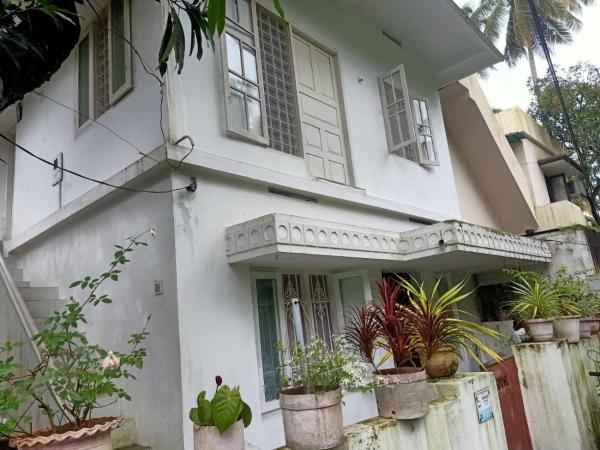 Jestine Homestay, Buchen Sie Pension Kochi Kerala