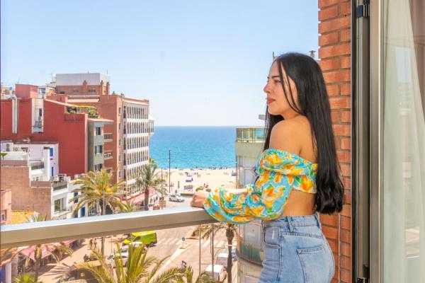 Marina Beach Apartaments, Prenota Appartamento Hotel a Costa Brava con parcheggio, Parcheggio