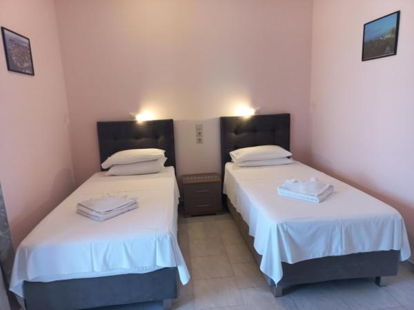 PORTO-FINO, Reserva ahora Hostal o pensión Casas de Huéspedes en Avliotes, Hostal o pensión