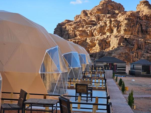 Star Camp Wadi Rum, Buchen Sie Bed & Breakfast Wadi Rum Akaba