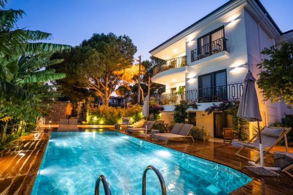 CUNDA PİER OTEL, Book Bed and Breakfast SPA Hotels in Cunda, SPA