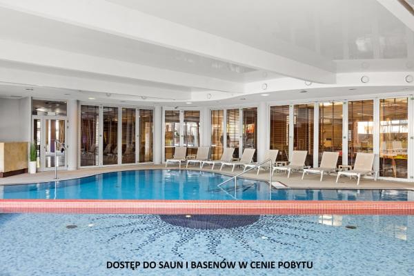 Maloves Resort & Spa Prywatne Apartamenty, Buchen Sie Aparthotel Hotels mit Pool in Pommern, Schwimmbad